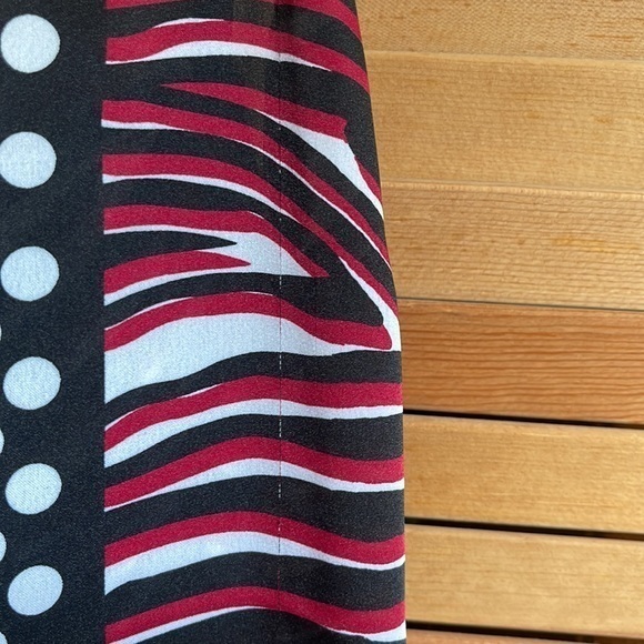 Express Animal print Shirt size medium. - Picture 4 of 8